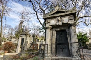 cemetery paris 5 sm.jpg